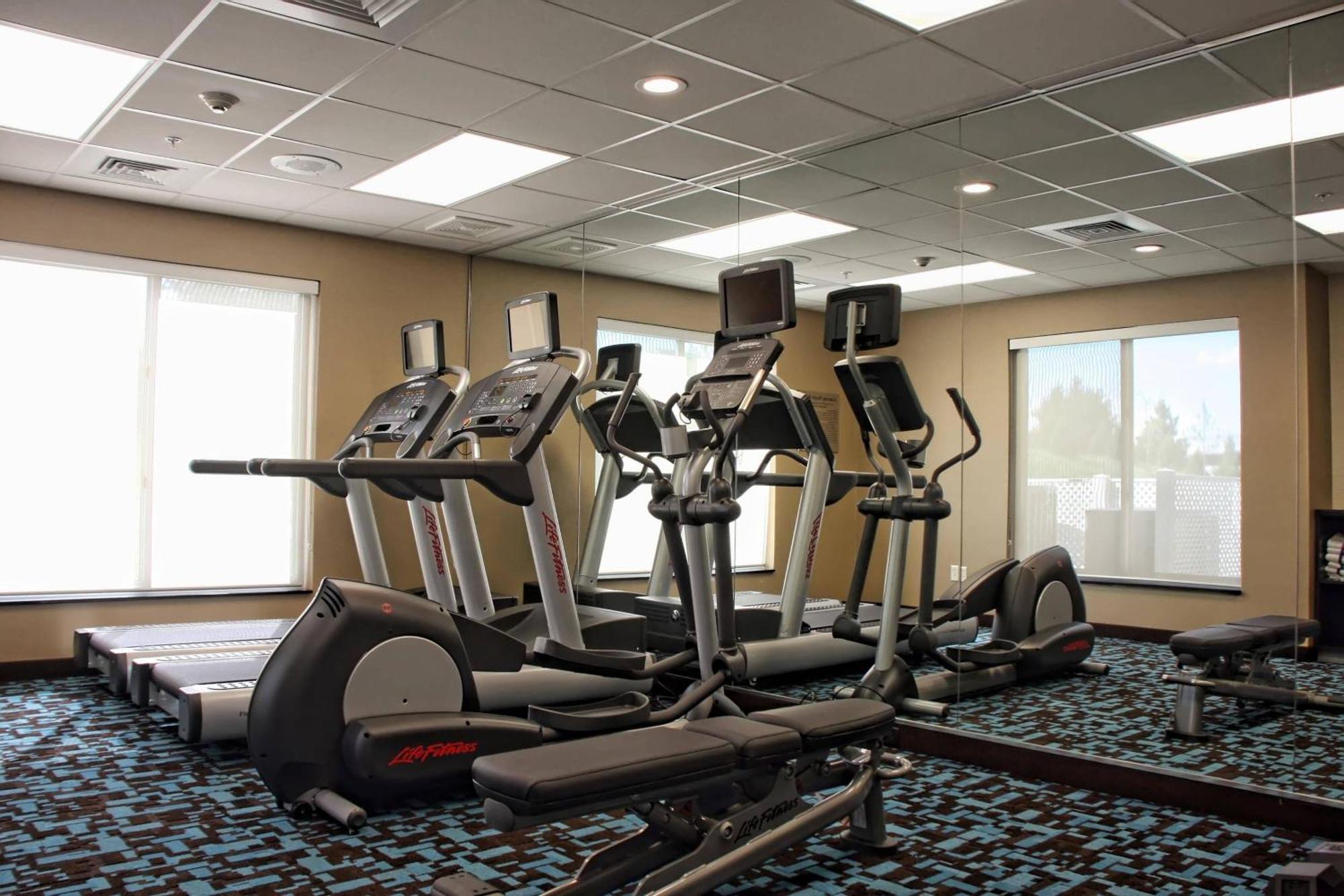 Fairfield Inn & Suites By Marriott Reading Wyomissing Bagian luar foto