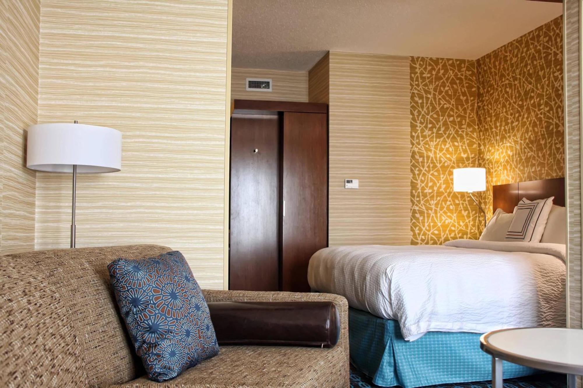 Fairfield Inn & Suites By Marriott Reading Wyomissing Bagian luar foto