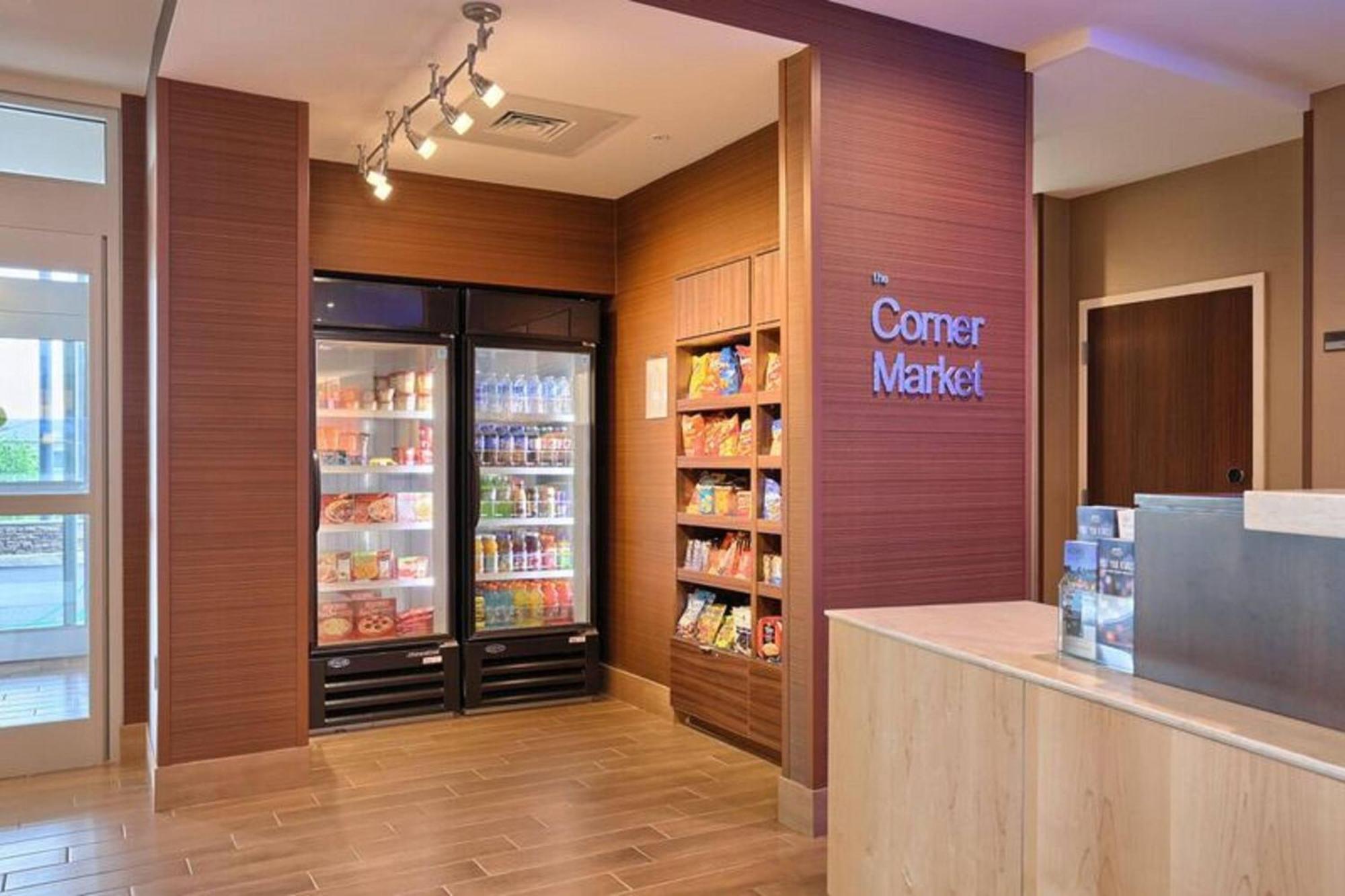 Fairfield Inn & Suites By Marriott Reading Wyomissing Bagian luar foto