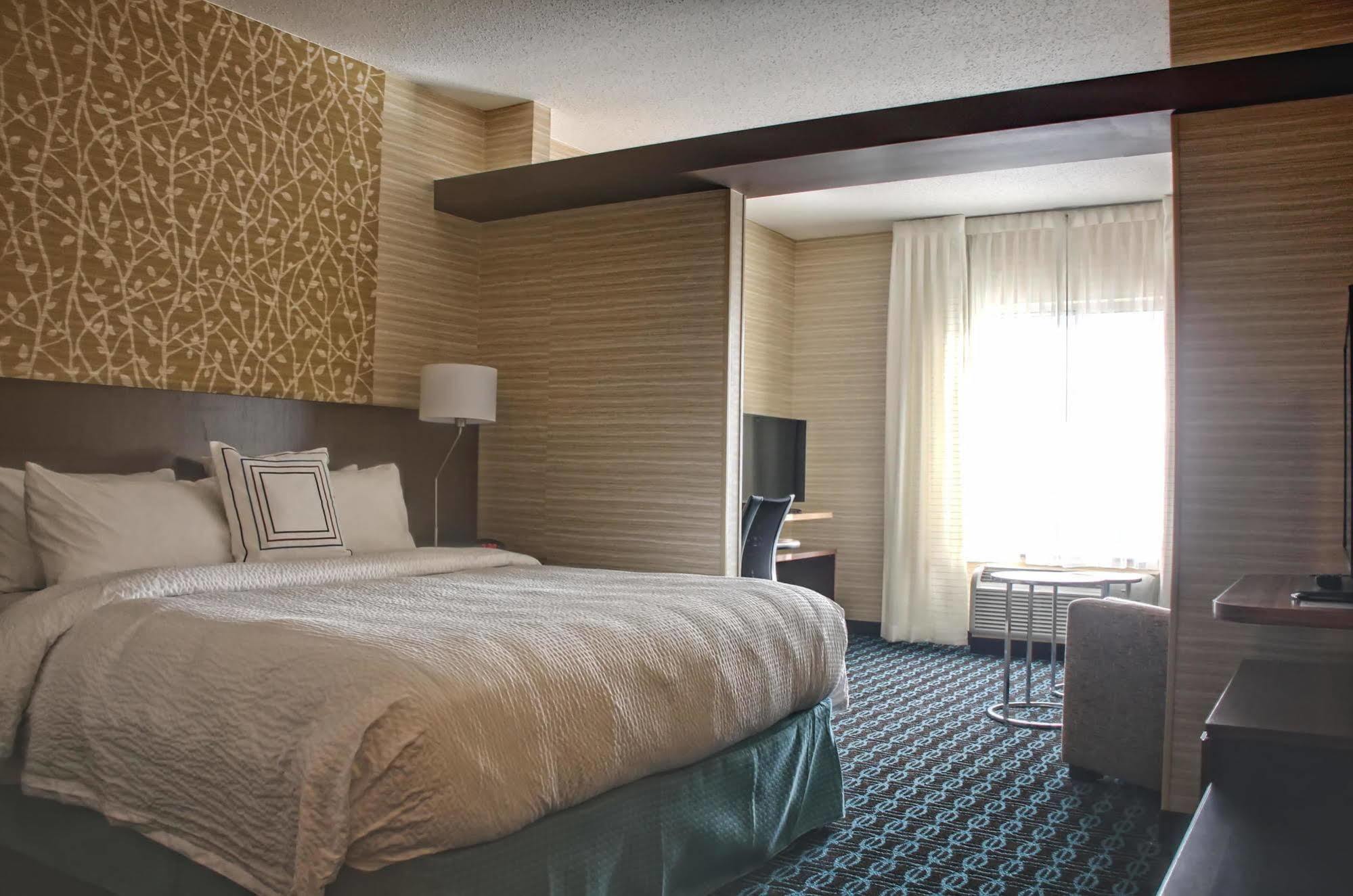 Fairfield Inn & Suites By Marriott Reading Wyomissing Bagian luar foto